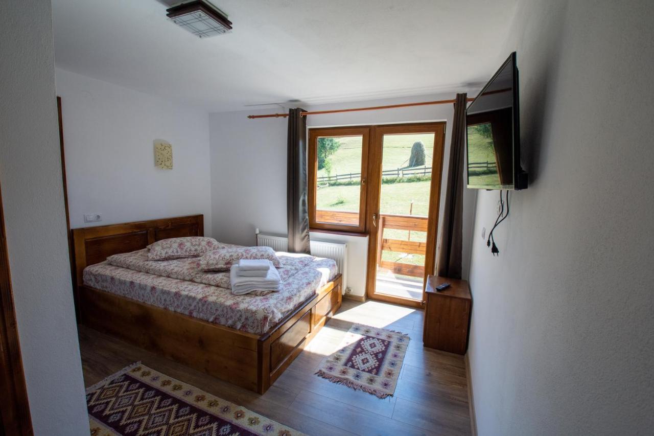 Cabana Denisa Arieşeni Εξωτερικό φωτογραφία